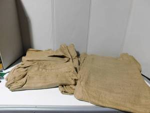 lot 251 image: 34 Gunny sacks