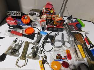 lot 270 image: Automotive supplies