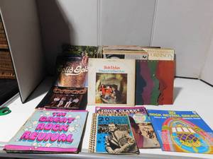 lot 413 image: Vintage LP records