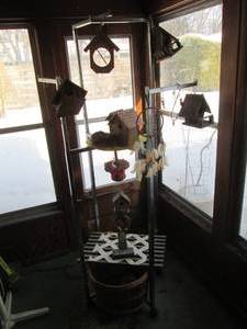 lot 20 image: Clothing display rack on wheels (cu...