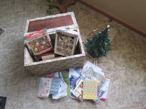 lot 59 image: Vintage Storage trunk-like box with...