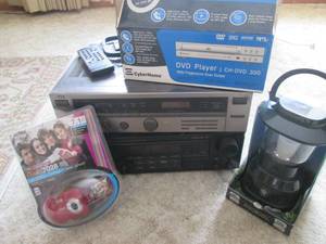 lot 60 image: JVC RX-307 AM FM Digital Synthesiz...
