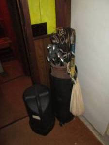 lot 156 image: Vintage Golf Bag and Clubs with a h...