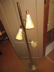 lot 158 image: Vintage multi-light floor lamp...