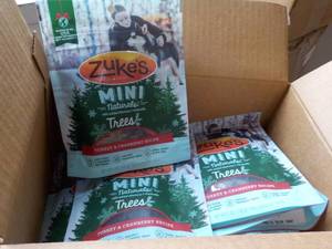 12 - 5 oz Bags Zukes Turkey and Cr...