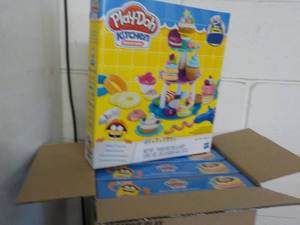 4 Play Doh Kitchen Creations...