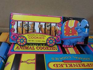 18 - 1.34 oz Boxes Sprinkled Animal...