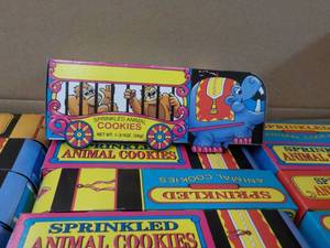 18 - 1.34 oz Boxes Sprinkled Animal...