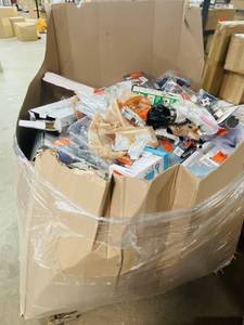 HUGE LOT of Plumbing Supplies, Towel Bars, Toilet Paper Holders, MOEN, DELTA and more..