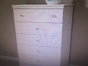 South Shore Crystal 5-Drawer Chest ...