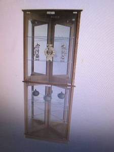 3-Sided Lighted Corner Curio Cabine...