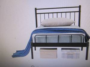 Luna Metal Platform Bed Frame - Twi...