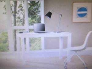 Ameriwood Parsons XL Desk with 2 Dr...