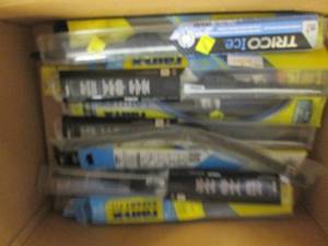 box of various size windshield wipe...