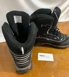 Buffin Polar Proven Sz 8 Boots