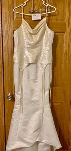 Ivory Beaded Wedding dress Sz6