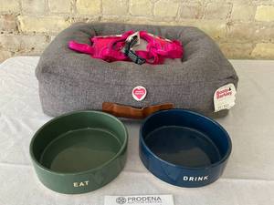 lot 38 image: Lot of Small Dog Supplies-Bed, Food, Water Dishes, Harnesses and Collars 