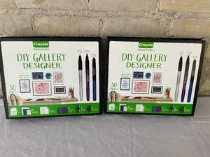 lot 47 image: Lot of 2 Crayola Signature 30 Piece DIY Gallery Art Sets