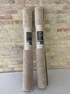 lot 51 image: Lot of 2 Mohawk 4x6 Foot Area Rugs