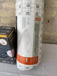 lot 65 image: Intex Twin Size 10 Air Bed with Mattress Pad