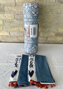 lot 66 image: Blue Floral Anti-Fatigue Kitchen Floor Mat with Dish Towels