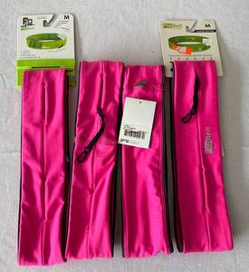lot 115 image: Lot of 4 Flip Belts Travel Fitness Pouches Size Medium