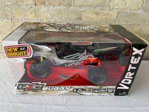 lot 143 image: Bright 114 RC Full Function USB Buggy - Vortex Silver