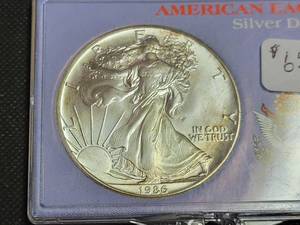 GROUP OF 3 AMERICAN SILVER EAGLES 1986 2009 2016