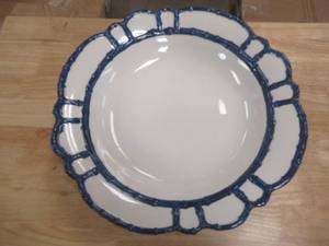 lot 362 image: Blue Bamboo Serving  Centerpiece Bowl with Bamboo Rim Design