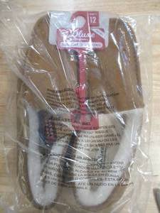 lot 468 image: dluxe by dearfoams Mens Nelson Genuine Shearling Moccasin Slippers - Size 12