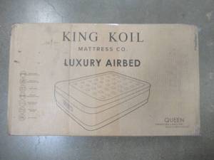 lot 448 image: King Koil Luxury Air Mattress Queen with Built-in Pump for Home, Camping & Guests - 20 Queen