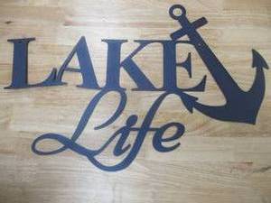 lot 499 image: Lake Life Metal Room Decor