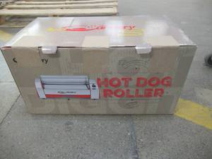 lot 502 image: The Candery Hot Dog Roller - Sausage Grill Cooker