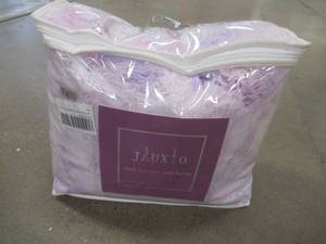 lot 633 image: Shaggy Tie Dye Duvet Cover - Twin - PinkLilca