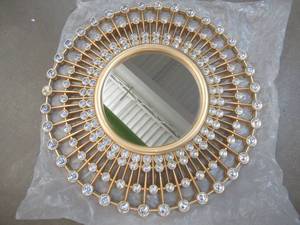 lot 688 image: Gold Wall Decor with Mirror