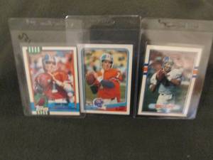 183.     1988 - 1990 Topps John Elw...