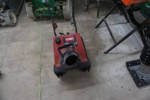 Toro CCR Power Lite E Snow Blower
