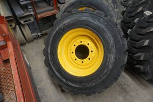 Set of 4 - Tour Track Skid Loader Tires on 8 Bolt Rims