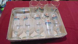 lot 61 image: 10-Heineken Beer Glasses