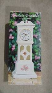 lot 63 image: Porcelain Clock in Box