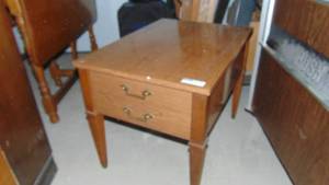lot 90 image: Vintage Side Table with Drawer