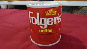 lot 94 image: Folgers Battery Radio, Not Tested