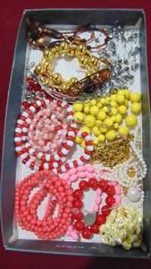 lot 97 image: Lot of Costume Jewelry