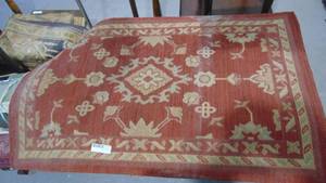 lot 143 image: 3-Small Runners