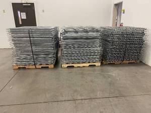lot 48 image: Lot of 3 Pallets of 48x 45 Decking