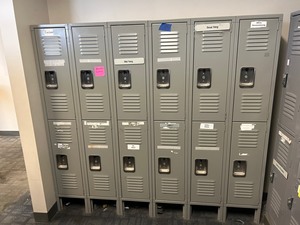 lot 119 image: Set of Lockers