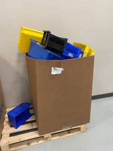 lot 140 image: As Pictured