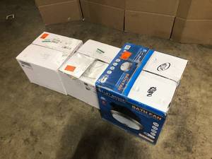 Mix lot of assorted Lights Lot of 3, Review all pictures, Open Boxes