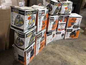 Mix Lot of Ridgid and Stinger Shop Vacuums, Customer return, review all pictures