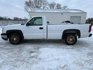 2007 Chevrolet Silverado 1500 Clsc WT